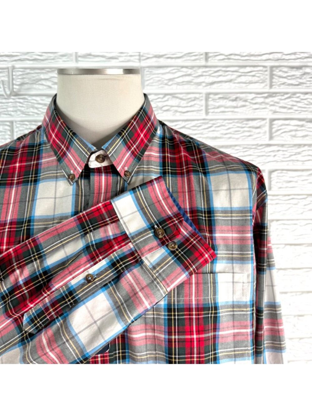 Izod Plaid Long Sleeve Button Down Shirt Sz Extra Large Red Black Blue White NWT